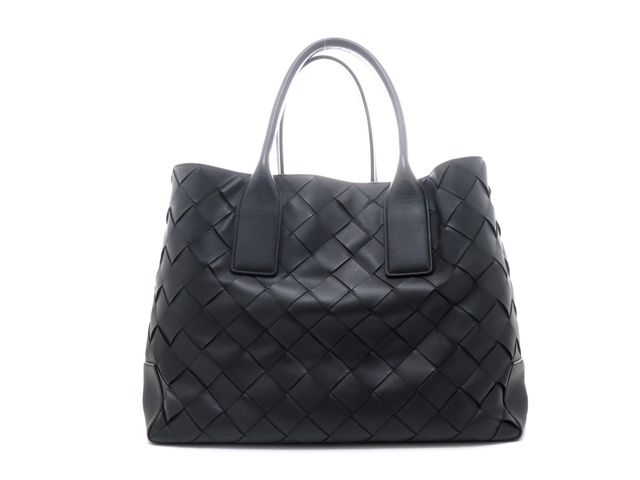 BOTTEGAVENETA ボッテガヴェネタ バッグ マキシイントレチャート カバ トート ミディアム ﾊﾞｯｸﾞ ハンドバッグ レザー ブラック ユニセックス【中古】【437】