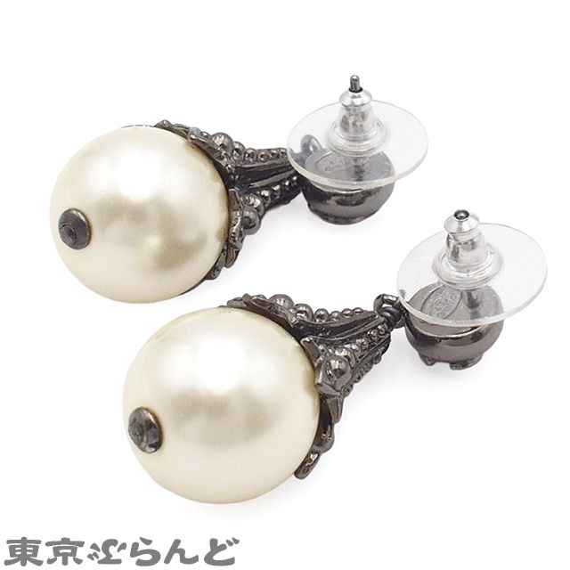 101819811 シャネル CHANEL スイング ピアス シルバー メタル
