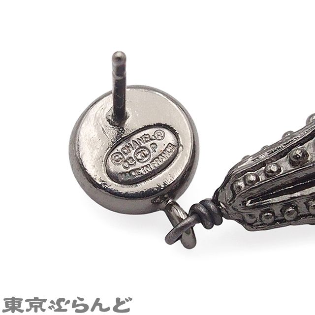 101819811 シャネル CHANEL スイング ピアス シルバー メタル