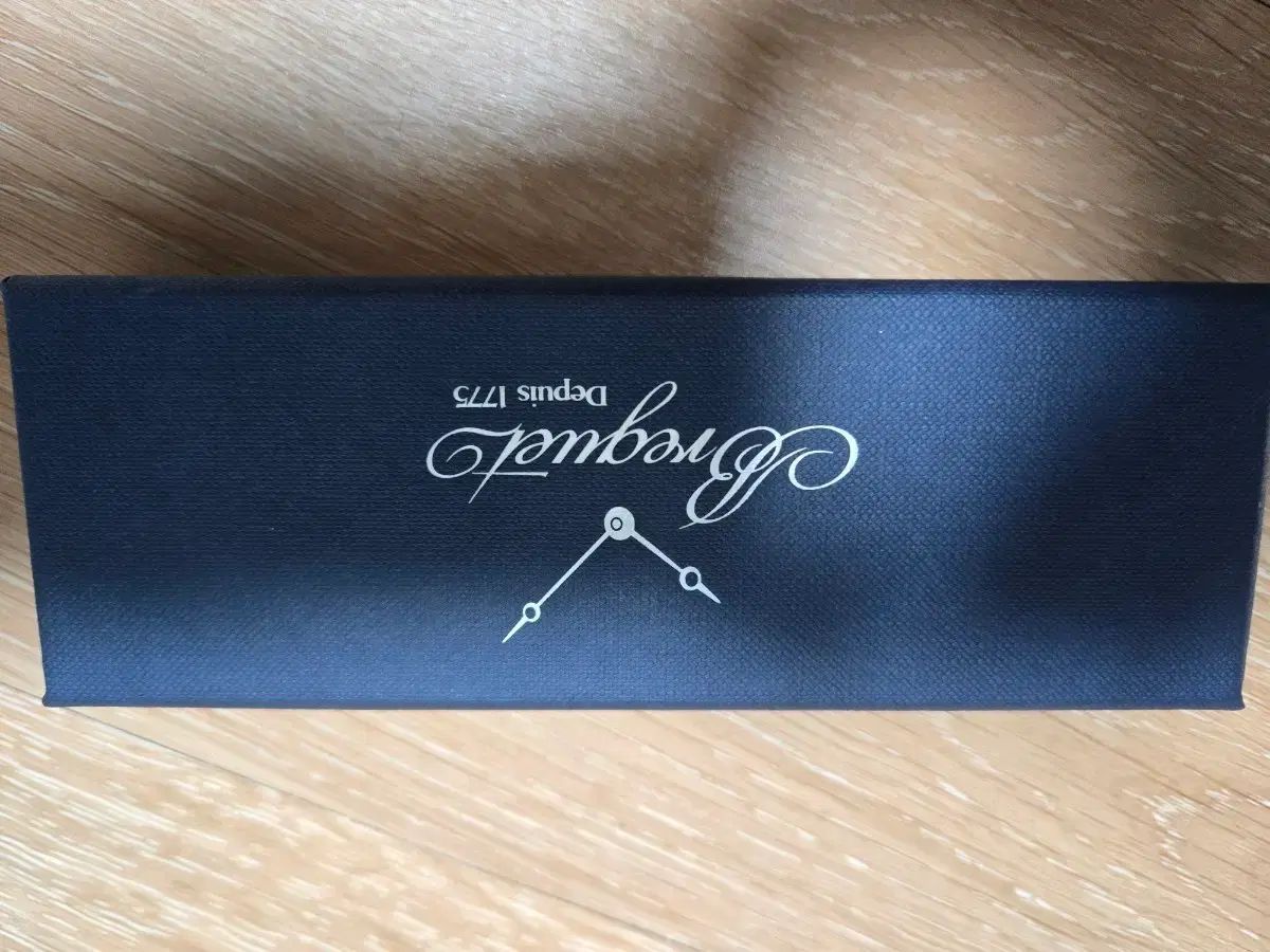 【新品、未使用】BREGUET ネイビー ラバーベルト 標準サイズ ブレゲ 正規品 未使用 ネイビー ラバーバンド 出品 - メルカリ