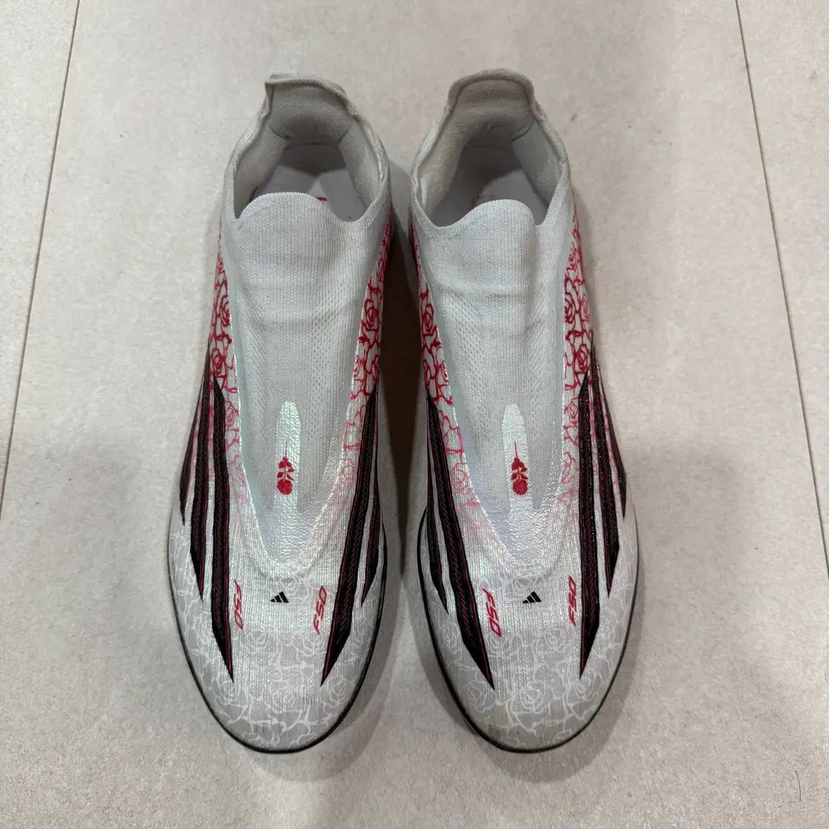 アディダス F50 プロ LL ラミンヤマル TF 280mm