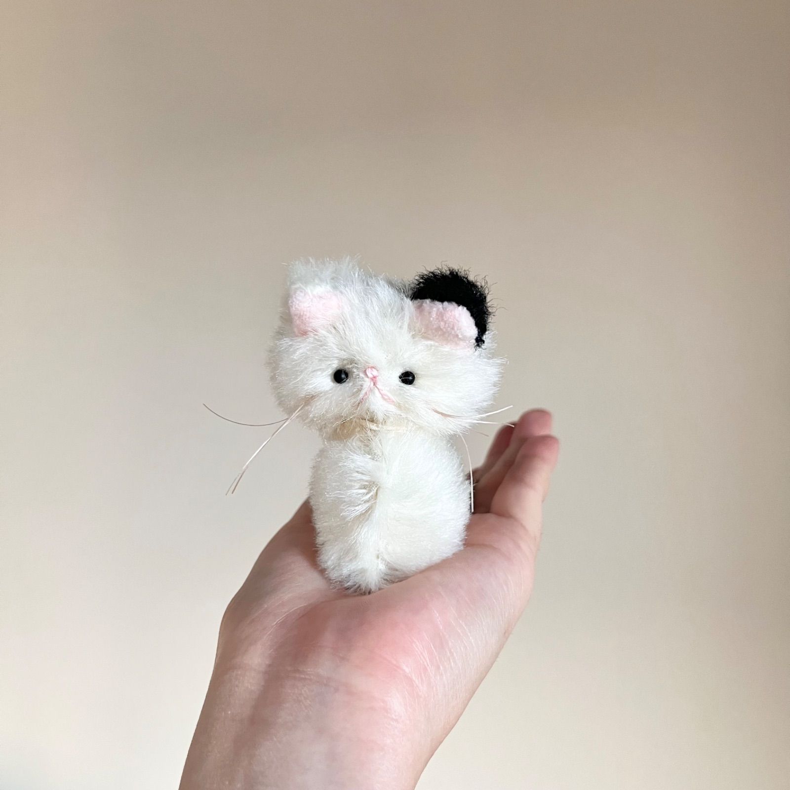 とけそうな、ねこ ( オセロみみの子 ) Cora 猫 ぬいぐるみ 作家