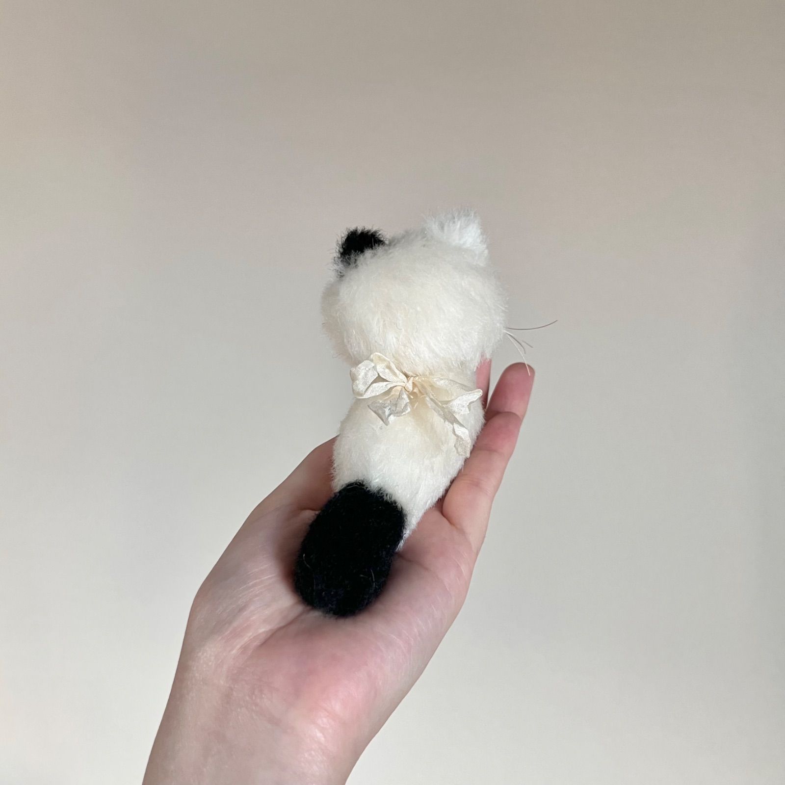 とけそうな、ねこ ( オセロみみの子 ) Cora 猫 ぬいぐるみ 作家