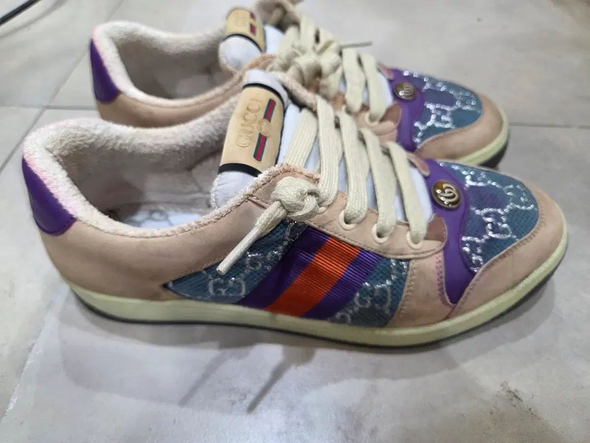 グッチ スニーカー 270