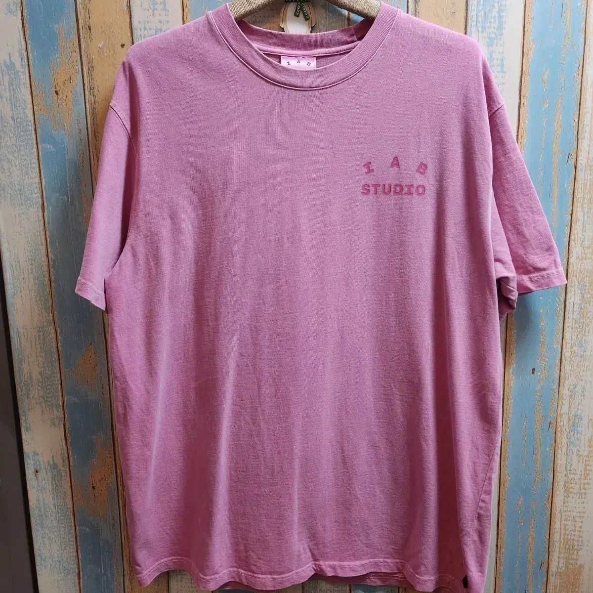 IAB Studio ピンク 半袖 Tシャツ XL