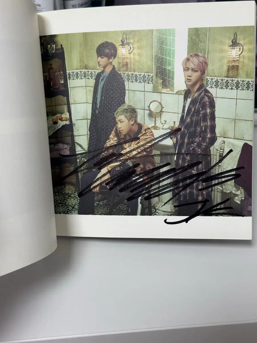 BTS ジョングク サイン アルバム