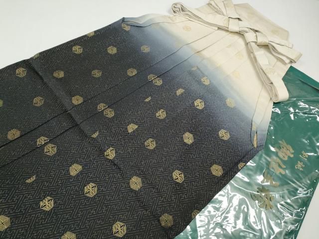 平和屋着物○男性 行灯袴 紗綾形双鶴亀甲文 金通し地 袋付き
