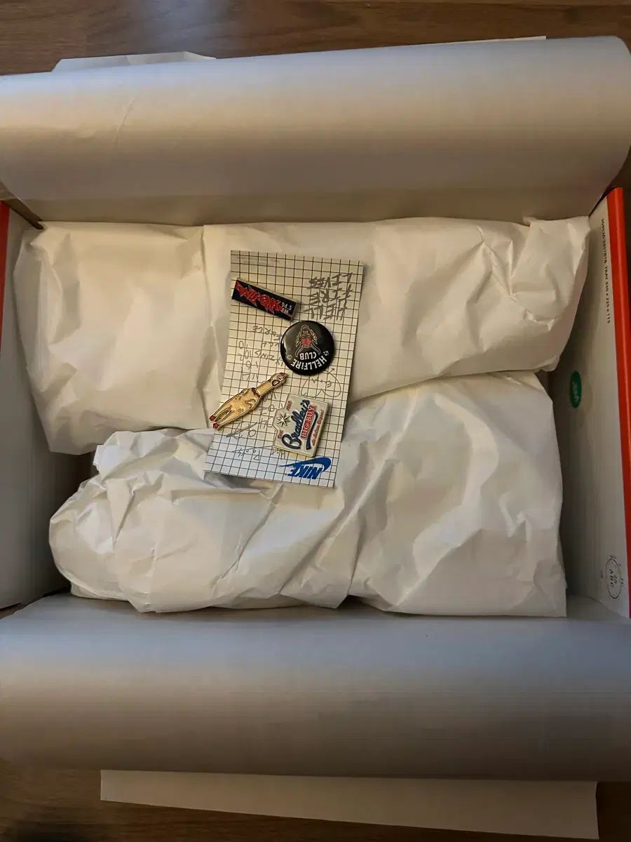 新品-280 NIKE × ジョジョの奇妙な冒険 ダンク ロー FANTOM アンド ミッドナイト