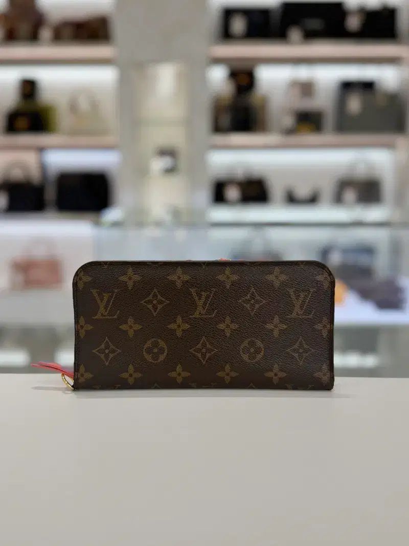 Louis Vuitton ルイヴィトン モノグラム モノグラム イン ソリット 財布 長財布 M90128