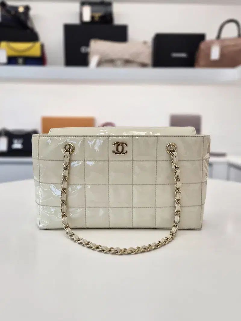 シャネル ペンダント チョコバー ゴールド金具 ショルダーバッグ 7番台