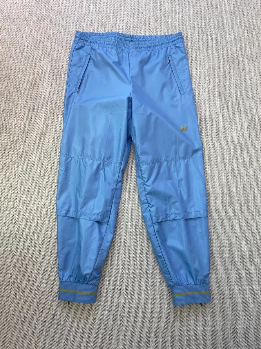 80s アディダス x デサント ライセンス ナイロン トラックパンツ