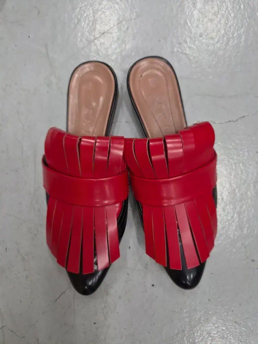 Marni ミュール ブラック レッド 35サイズ