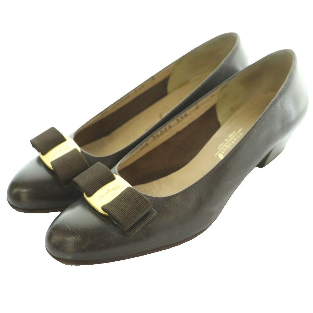 サルヴァトーレフェラガモ Salvatore Ferragamo ヴァラ パンプス ラウンドトゥ ローヒール レザー 6C 茶 ブラウン /SS ■OS