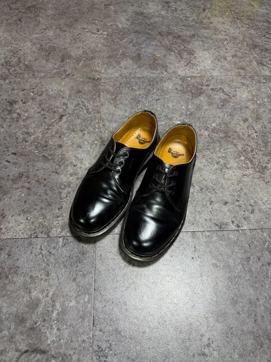 DR. MARTENS ドクターマーチン 1461 スムース 260