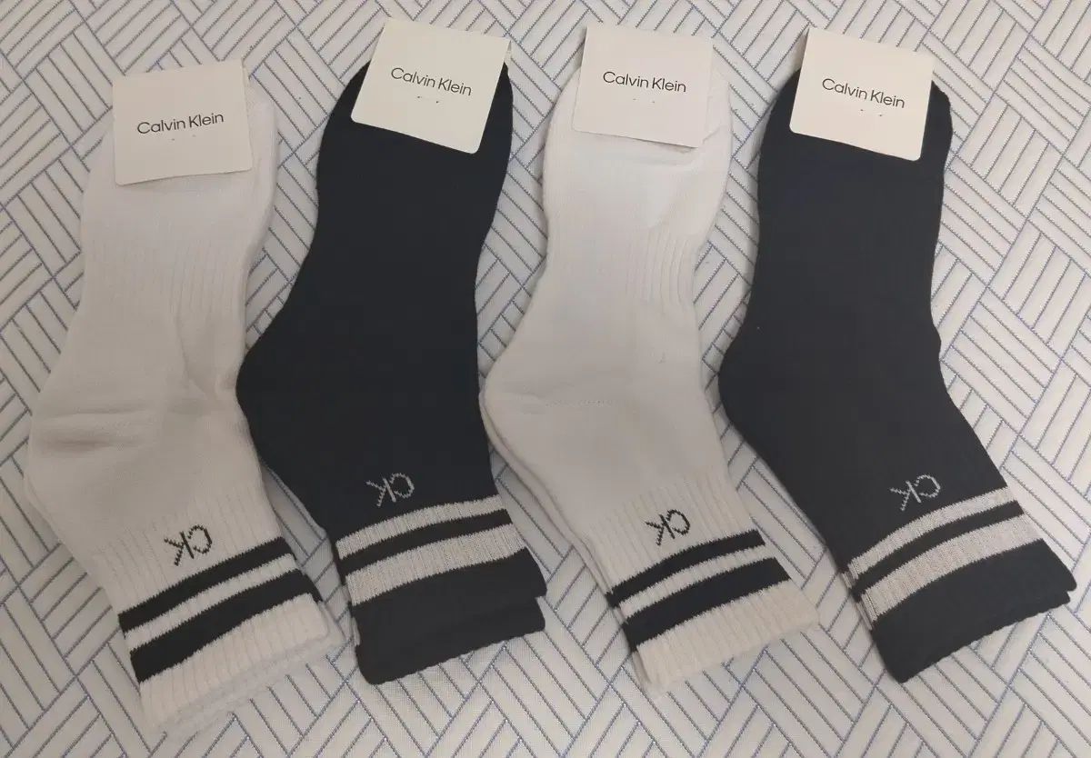 (未使用 新品 ) Calvin Klein カルバン・クライン 靴下 4個 セット