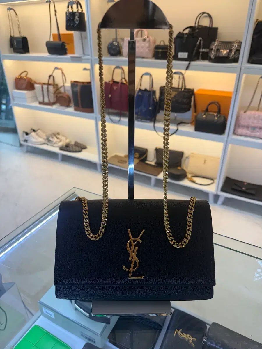 正規品 YVES SAINT LAURENT イヴ・サンローラン ケイトバッグ Mサイズ