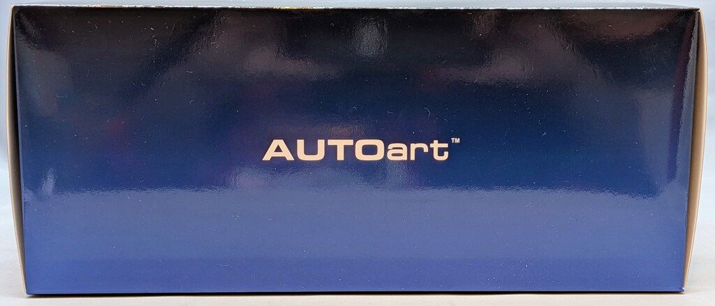 AUTOart 1/18 コンポジットモデル FORD XB FALCON TUNED VERSION/BLACK INTERCEPTER 72775