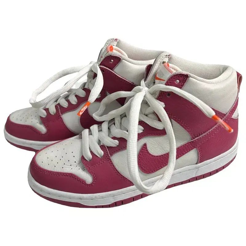 NIKE SB ダンク ハイ プロ ISO スイート BEAT ビート 白 スニーカー 240
