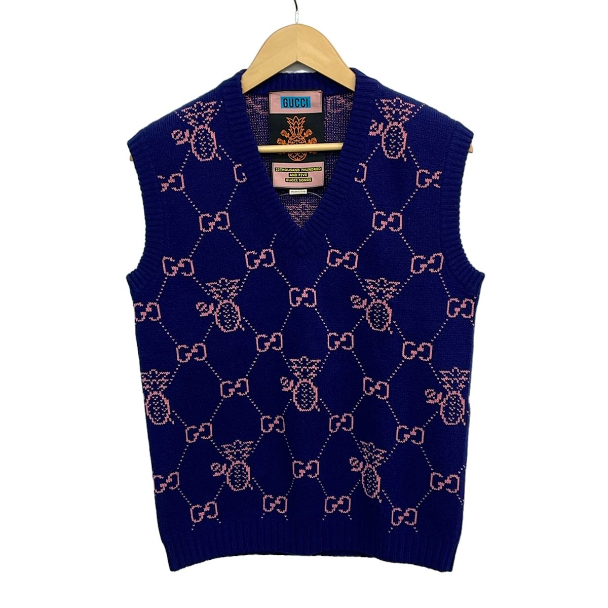 GUCCI(グッチ) ベスト サイズXS レディース美品 - 683092 XKB70 ネイビー×ピンク GG柄/パイナップル