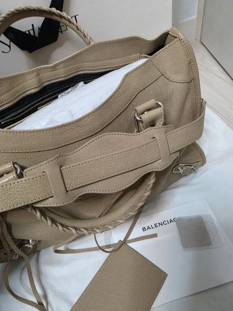 正規品 バレンシアガ クラシック シティバッグ