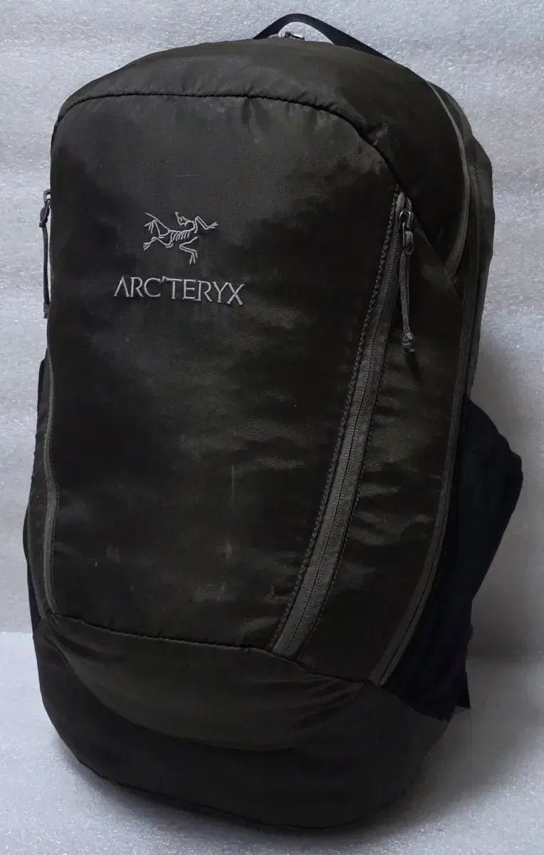 アークテリクス ARC'TERYX マンティス mantis 26 登山リュック 旅行バックパック