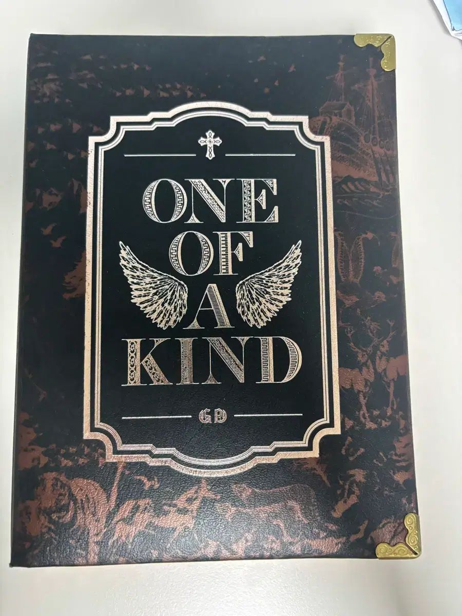 G-DRAGON（ジードラゴン） ONE OF A KIND アルバム