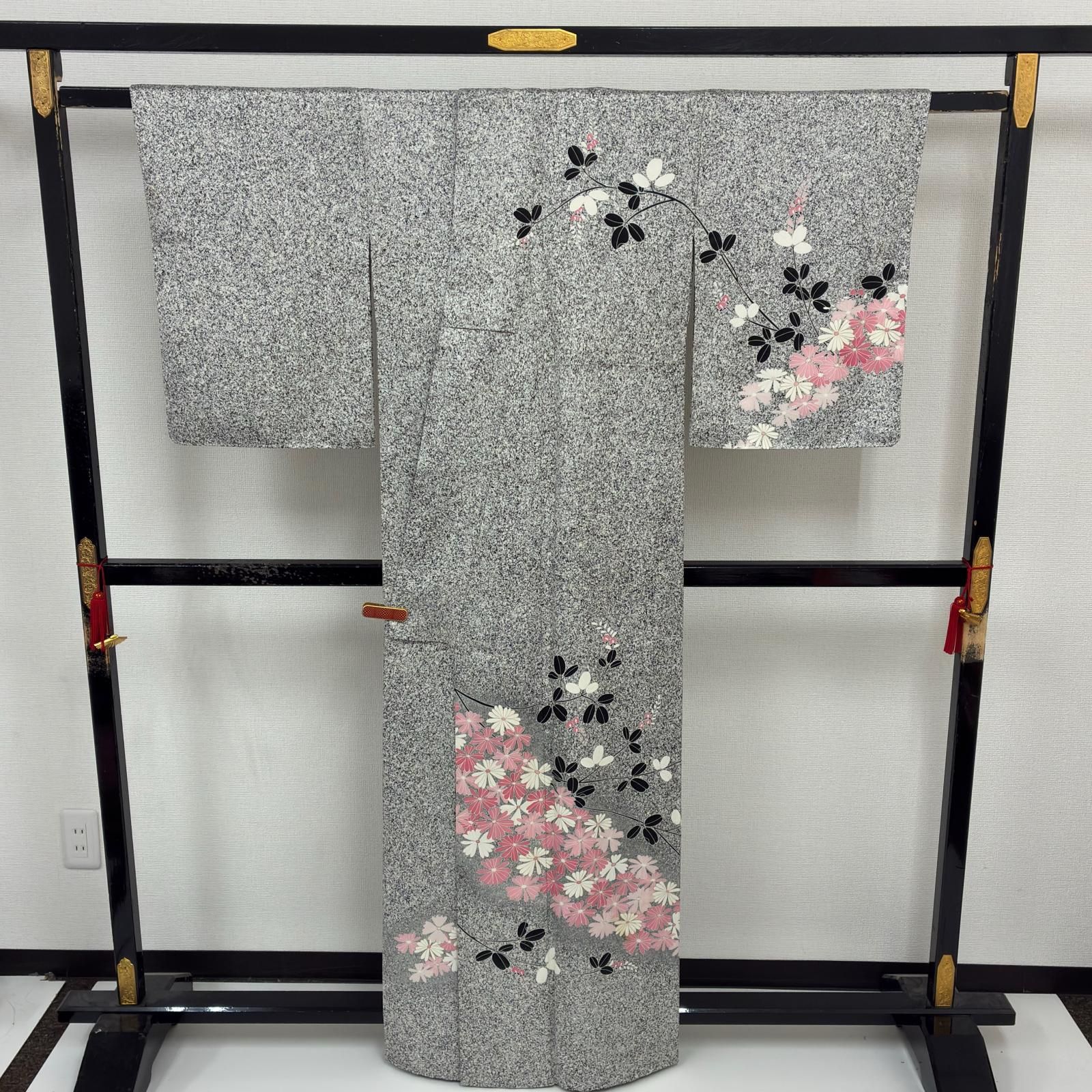 付け下げ 正絹 紋なし 叩き染め 素敵な花 袷 着物 MK-9656 - メルカリ