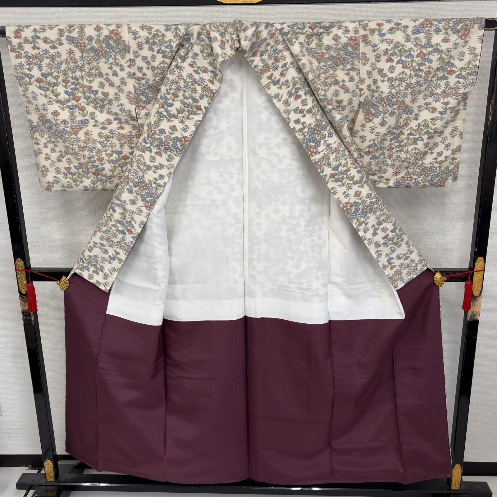 紬 正絹 真綿紬 細かな花草 袷 着物 MK-9915 - メルカリ
