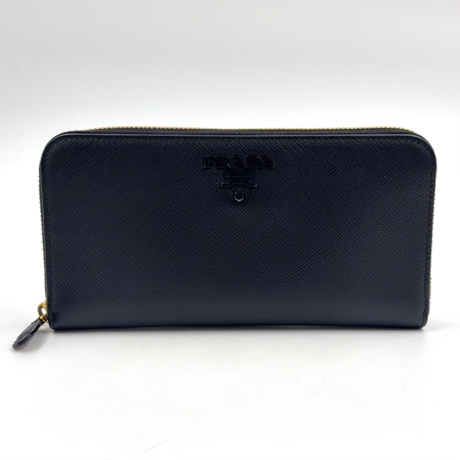PRADA サフィアーノレザー ジップアラウンド レザー ブラック 長財布