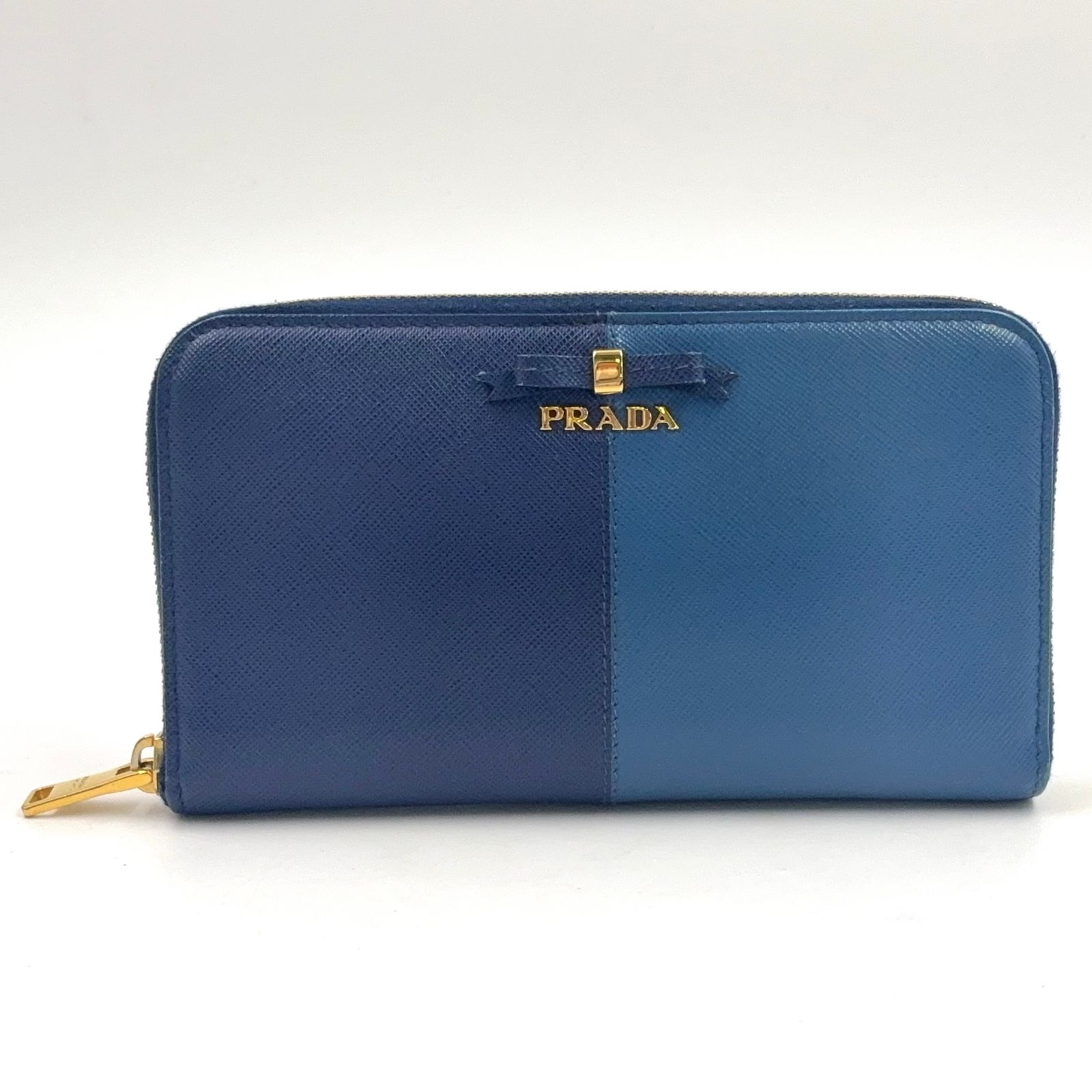 PRADA リボン バイカラー ジップアラウンド レザー ブルー、ライト