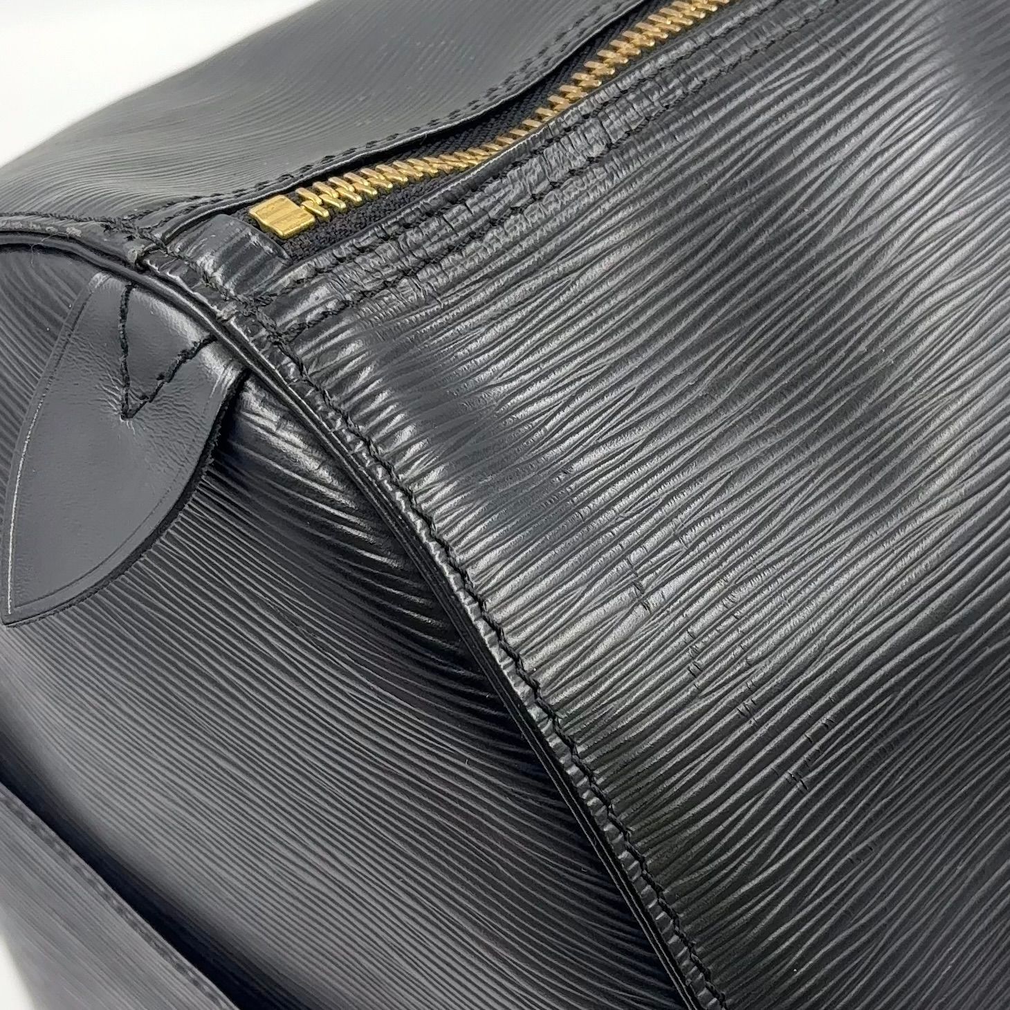 新着】LOUIS VUITTON キーポル55 エピ エピ ノワール レザー ブラック