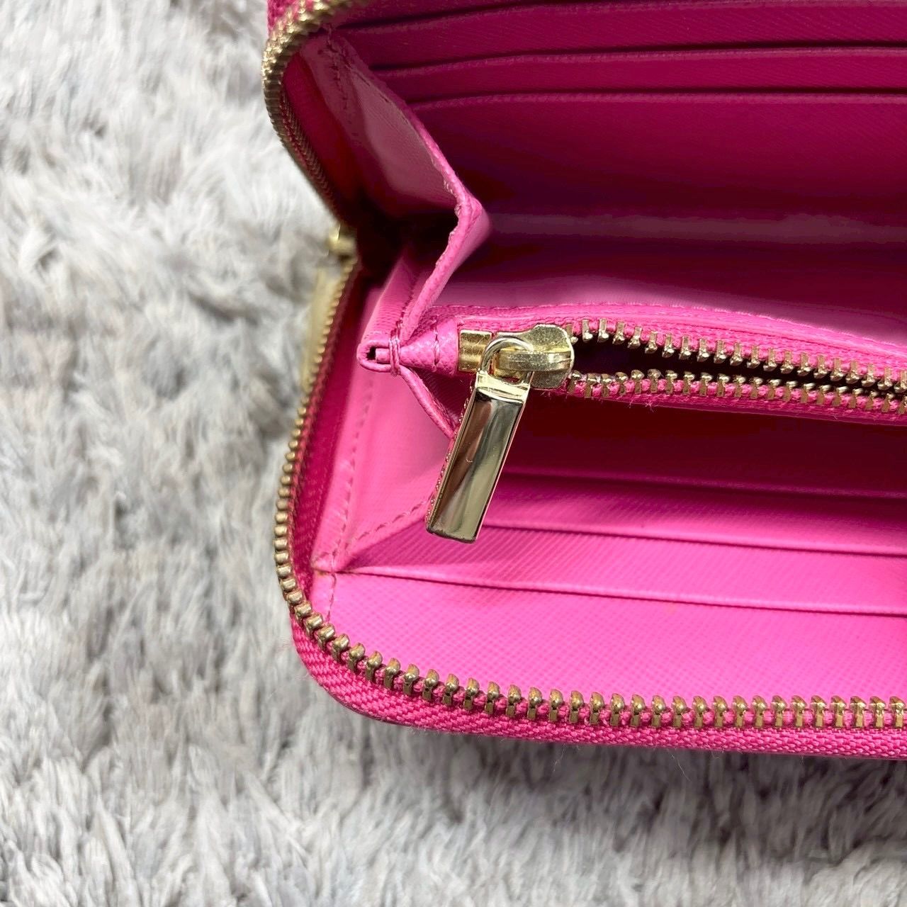 TORY BURCH トリーバーチ 長財布 ラウンドファスナー ゴールドロゴ金具