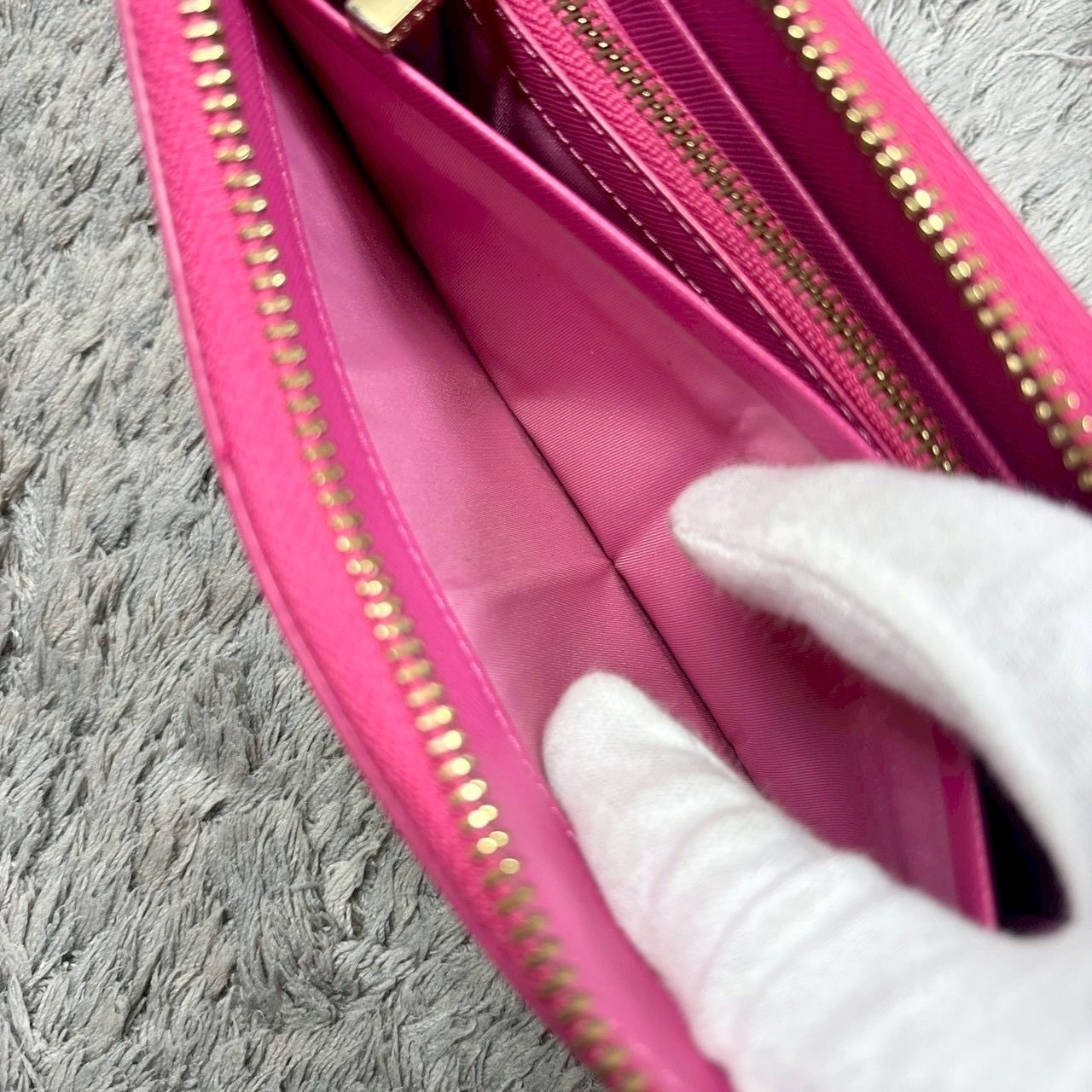 TORY BURCH トリーバーチ 長財布 ラウンドファスナー ゴールドロゴ金具 