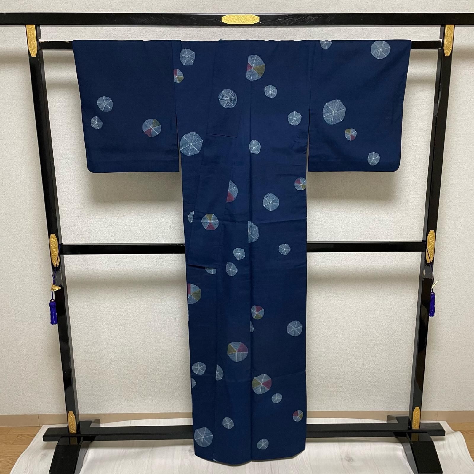紬 藍染 単衣仕立て 可愛い飛び柄 着物 正絹 X-3575 - メルカリ