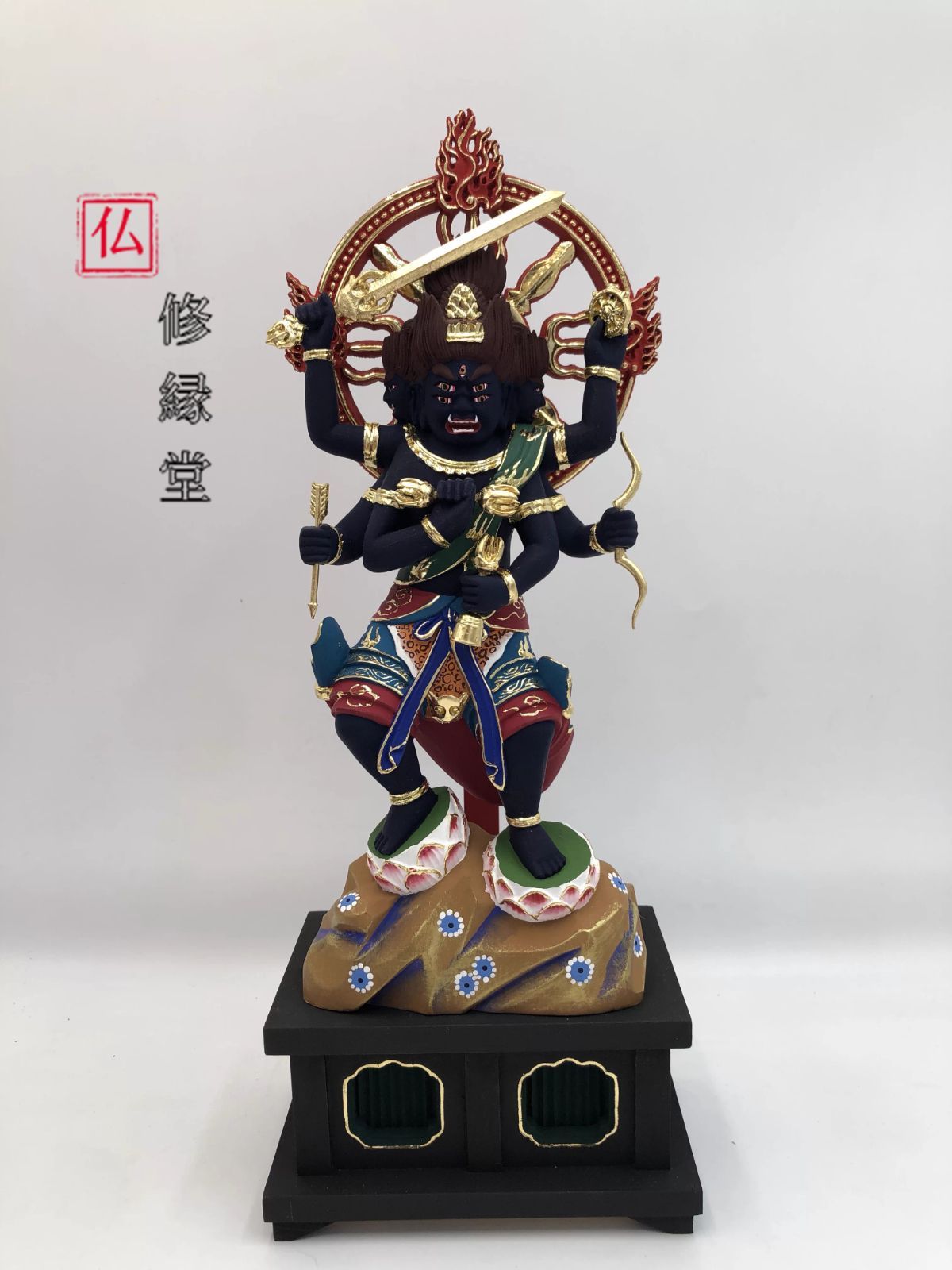 【修縁堂】極彩色 彩繪 精密彫刻 五大明王 仏教工芸品　木彫仏教