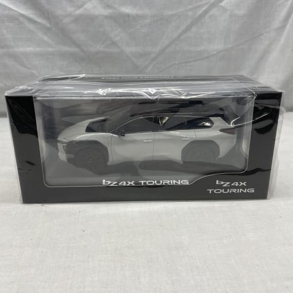 bZ4X TOURING ﾐﾆｶｰ 1/30 D37 ｸﾘｽﾀﾙﾌﾞﾗｯｸｼﾘｶ×ｸﾘｽﾀﾙﾎﾜｲﾄﾊﾟｰﾙ②[91]-売り