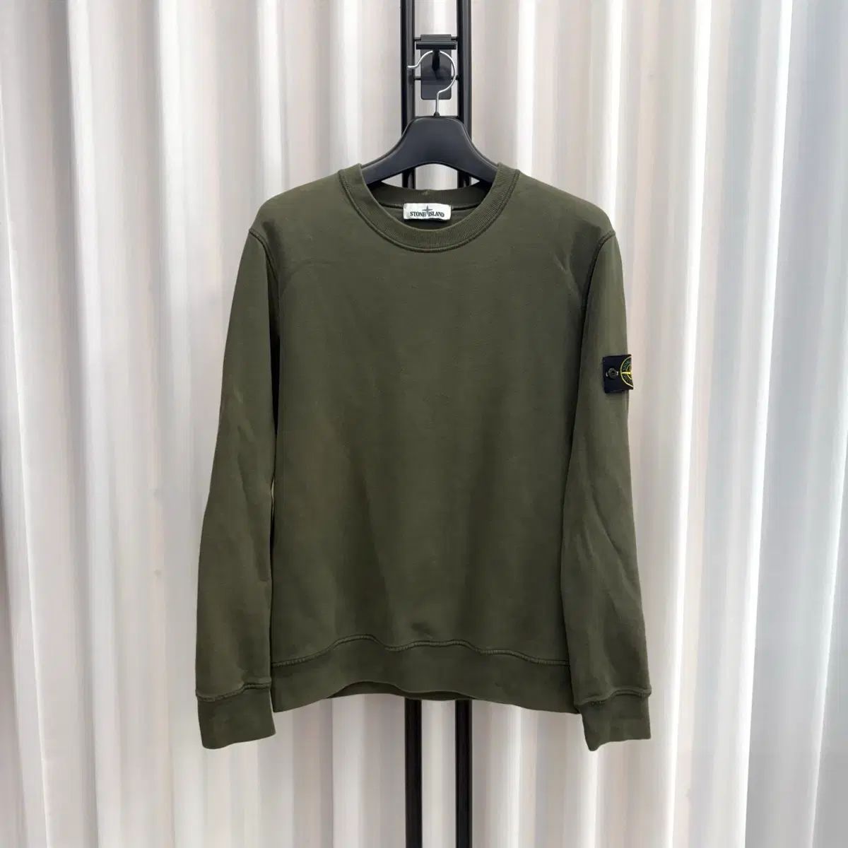 L STONE ISLAND ストーンアイランド スウェット カーキ