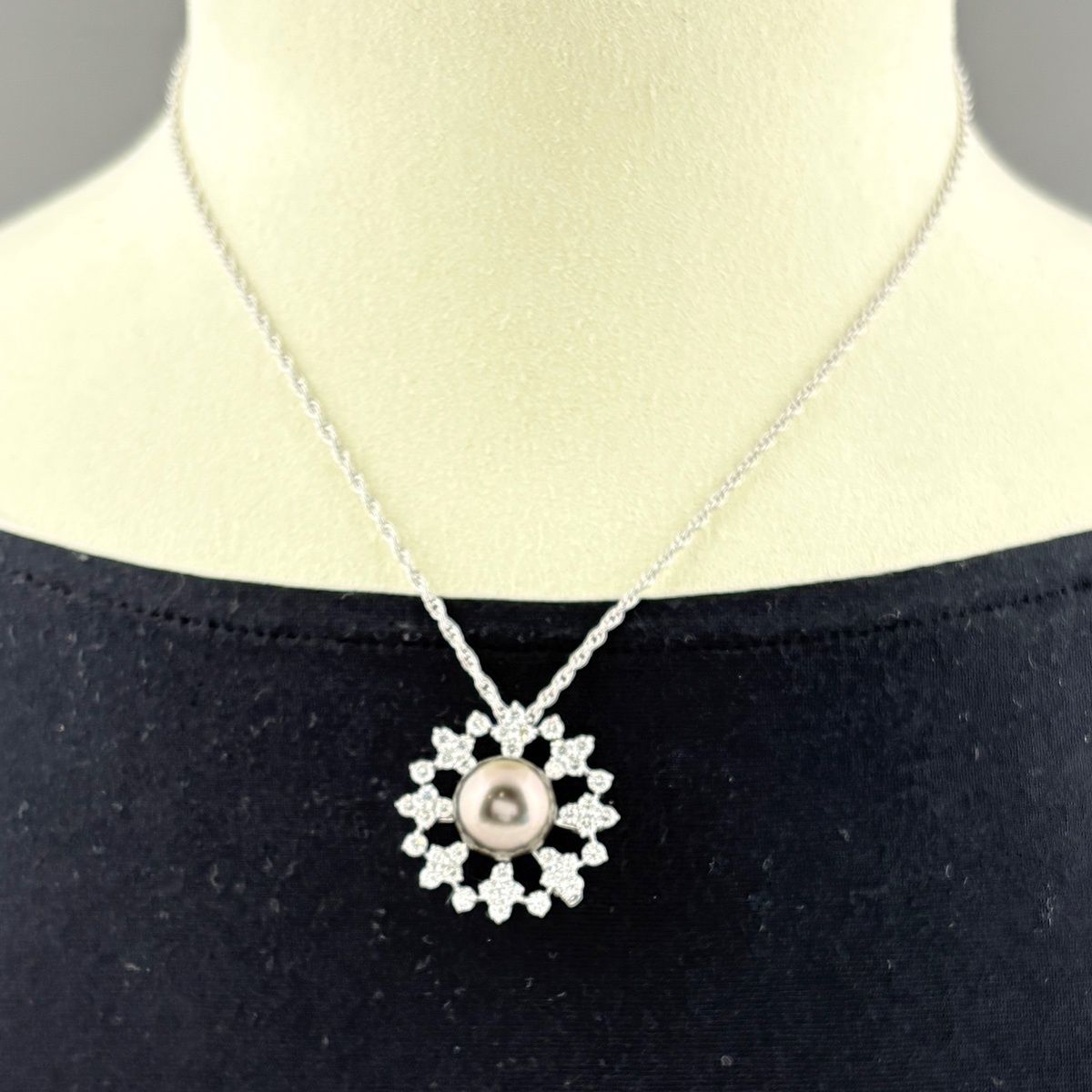 ミキモト MIKIMOTO パール ネックレス メレダイヤ ペンダント 真珠 ネックレス K18 パール ダイヤモンド レディース 【中古】 ミキモト MIKIMOTO パール ネックレス メレダイヤ ペンダント 真珠 ネックレス K18 パール ダイヤモンド レディース 【中古】