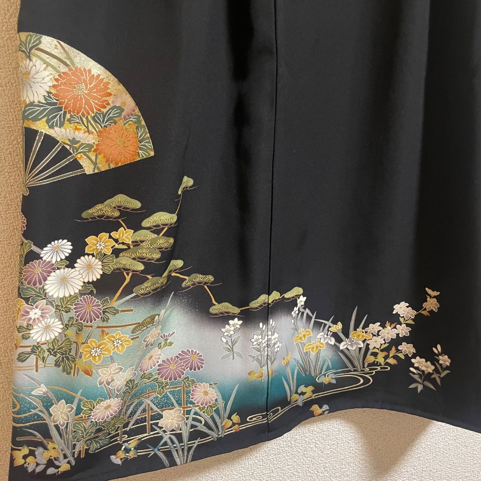 一点物 着物リメイク ロングワンピース ドレス 黒留袖 正絹 流水扇花