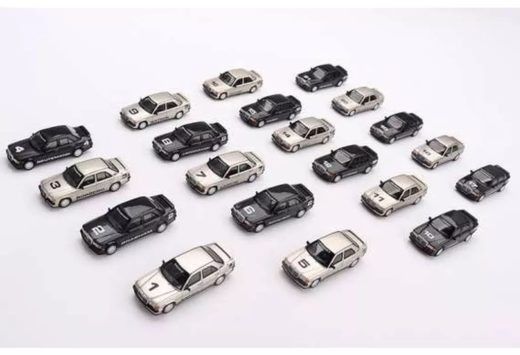 ミニGT 1/64 ニュルブルクリンク レース オブ チャンピオンズ\