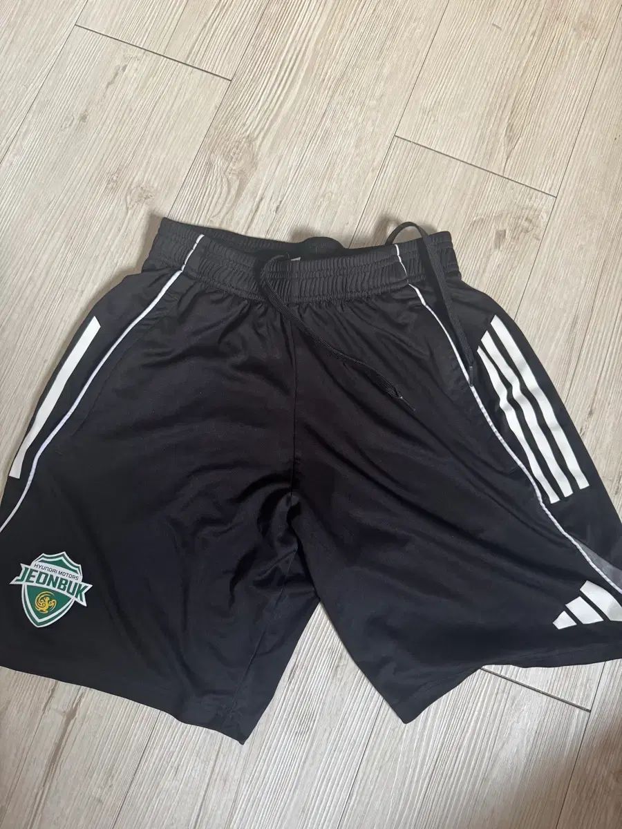 アディダス 全北現代サッカー トレーナー ハーフパンツ