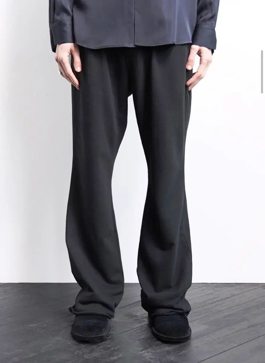 L プレBLACK SUNDAY TROUSER