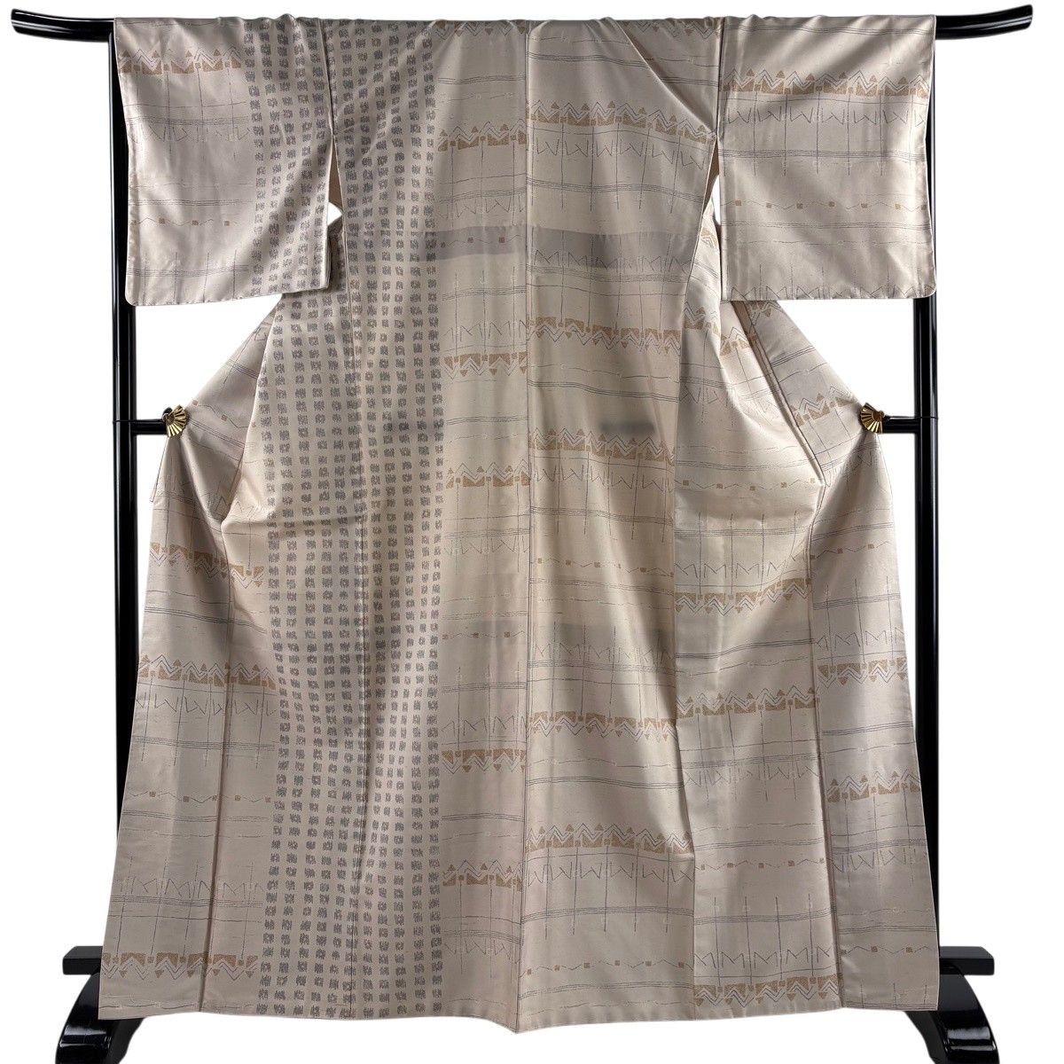 【美品】 付下げ 身丈167cm 裄丈67.5cm L 袷 紬地 幾何学 縞 ベージュ 正絹 名品 【中古】