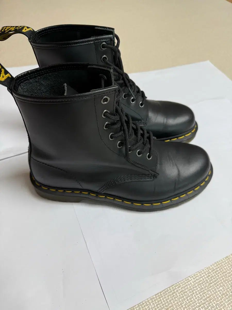270 DR. MARTENS 1460 ナッパ ブーツ
