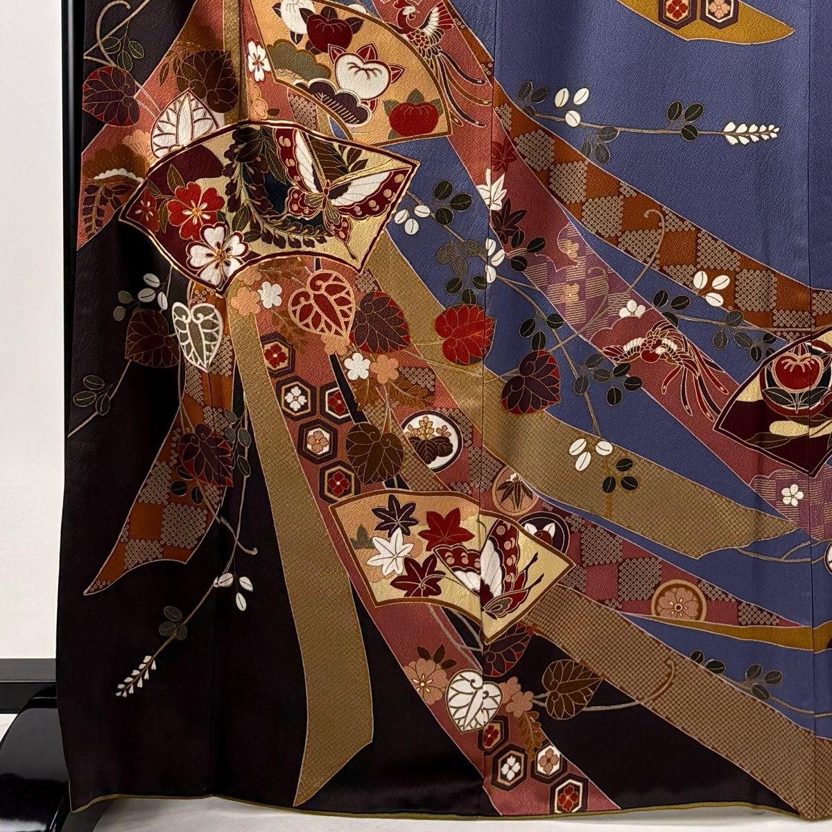 振袖 身丈167.5cm 裄丈66cm M 袷 扇面 蝶 金糸 金彩 青紫 正絹 秀品