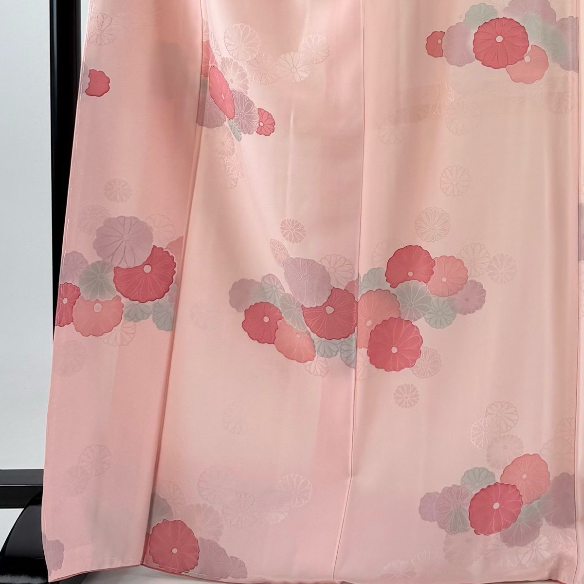 美品】 小紋 身丈168cm 裄丈64cm M 袷 落款 菊 地紋 ピンク 正絹 秀品 