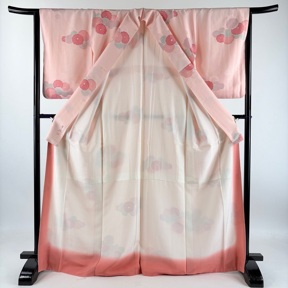 美品】 小紋 身丈168cm 裄丈64cm M 袷 落款 菊 地紋 ピンク 正絹 秀品 