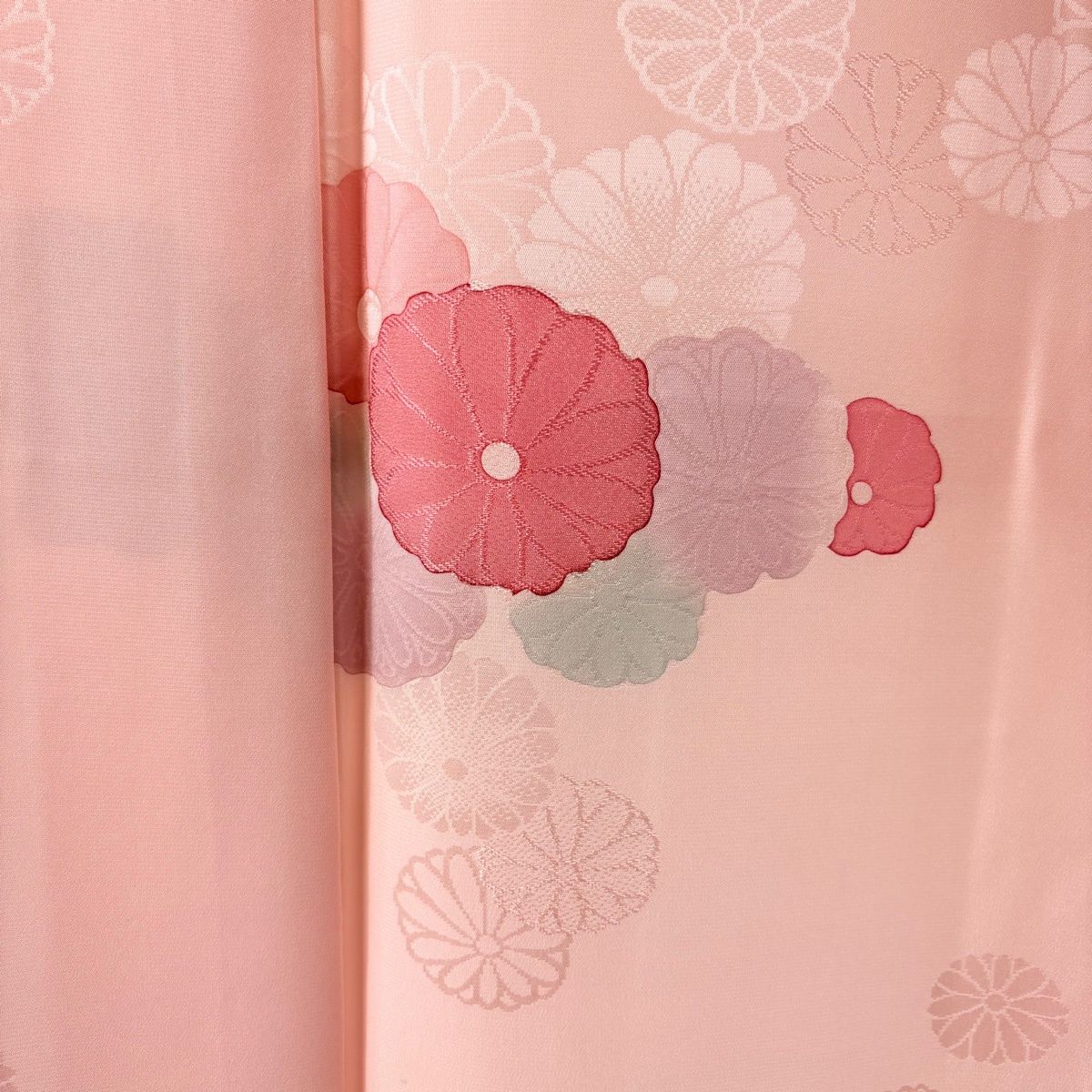 美品】 小紋 身丈168cm 裄丈64cm M 袷 落款 菊 地紋 ピンク 正絹 秀品 