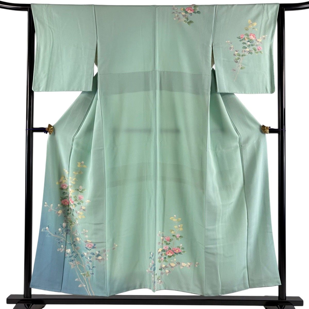 付下げ 身丈152cm 裄丈65cm M 袷 椿 染め分け ぼかし 薄緑 正絹 秀品
