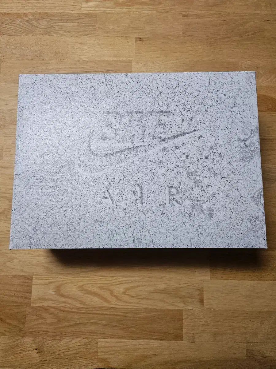 ジョーダン4 x ナイジェル・シルベスター アフター ブリック